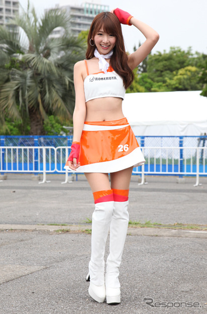 AIR RACE QUEENS by ROBERUTARED BULL AIR RACE CHIBA 2016