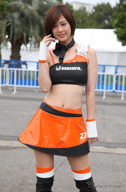 AIR RACE QUEENS by ROBERUTARED BULL AIR RACE CHIBA 2016