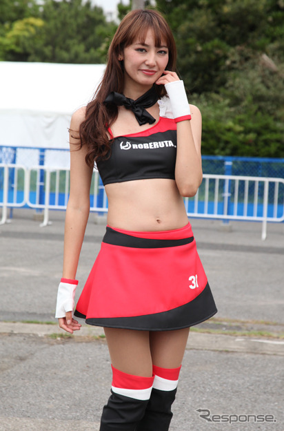 AIR RACE QUEENS by ROBERUTARED BULL AIR RACE CHIBA 2016