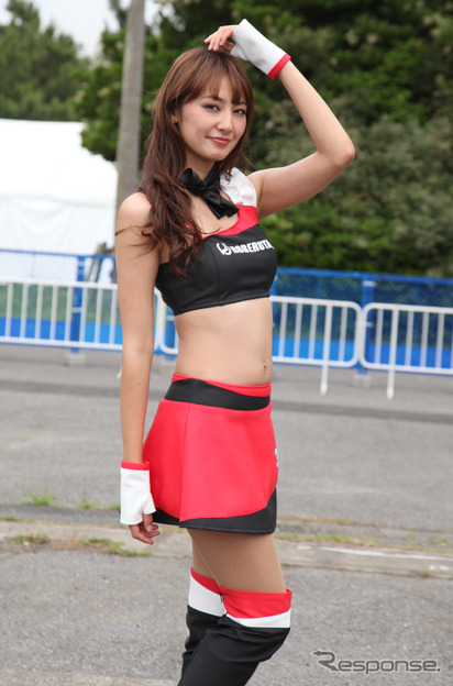 AIR RACE QUEENS by ROBERUTARED BULL AIR RACE CHIBA 2016