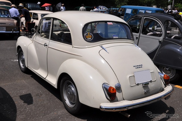 1964年 モーリス マイナー1000 2ドア