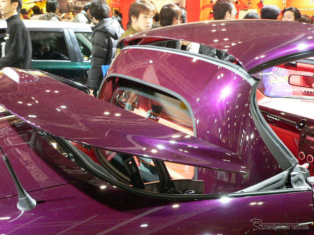 【東京オートサロン07】マツダ ロードスター「紅--KURENAI--」