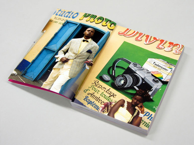 写真集『SAPEURS the Gentlemen of Bacongo』(2,300円)日本語版が発売1カ月で3刷達成