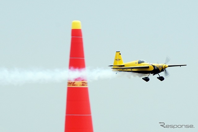 フランソワ・ルボット選手はフランス出身で、元々は空軍で戦闘機を操縦してきた経験を持つ。