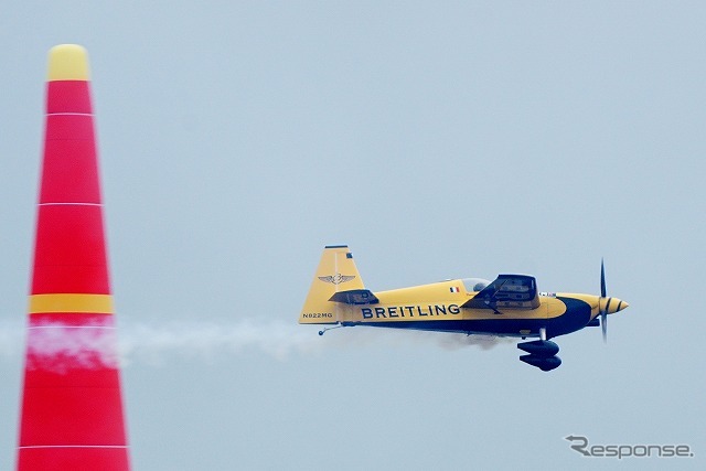 フランソワ・ルボット選手はフランス出身で、元々は空軍で戦闘機を操縦してきた経験を持つ。