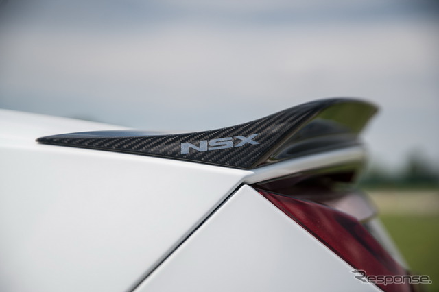 アキュラ(ホンダ)NSX 新型のパイクスピークッ国際ヒルクライム参戦車両
