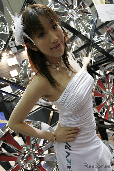 【東京オートサロン07】コンパニオン写真蔵…その73、アゼクト