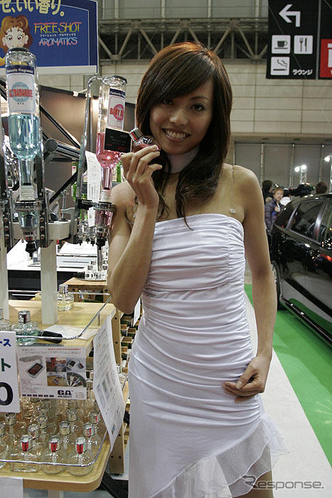 【東京オートサロン07】コンパニオン写真蔵…その73、アゼクト