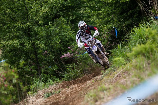 YZ125Xと鈴木健二