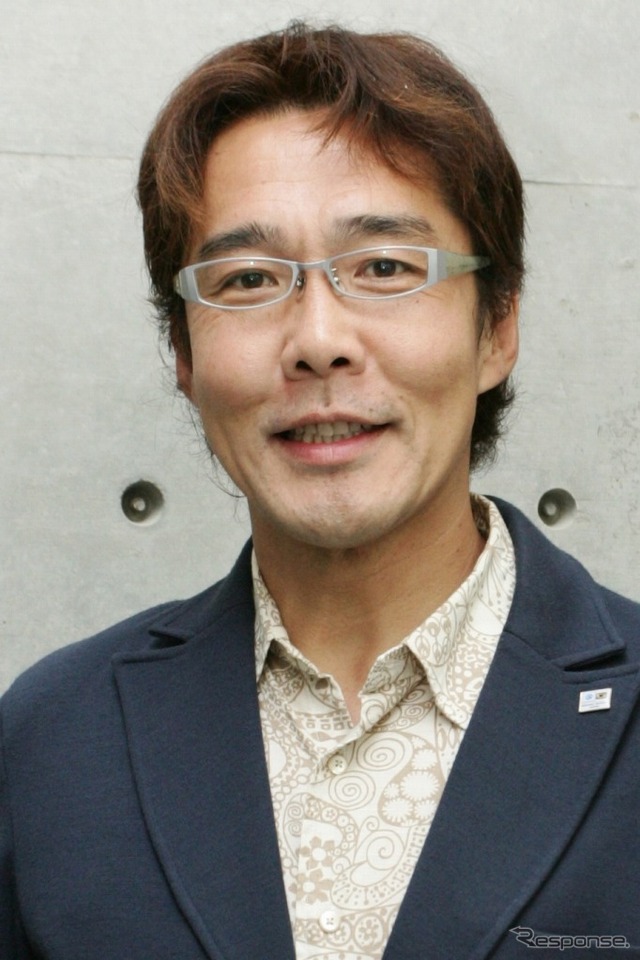 中村義昭氏