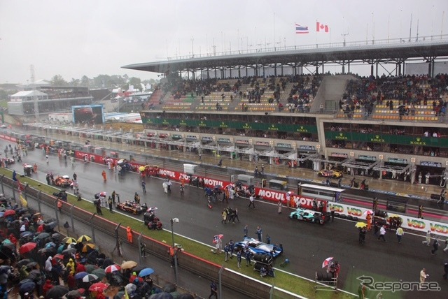 2016ルマン24時間レース、スタート時の様子