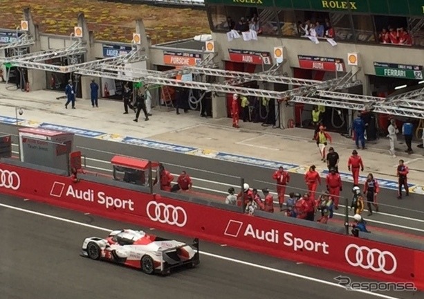 レース終了まで残り3分というところでストップしてしまったトヨタ5号車(ルマン24時間レース)