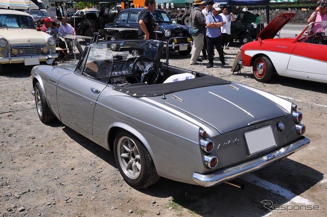 1964年 フェアレディ1500