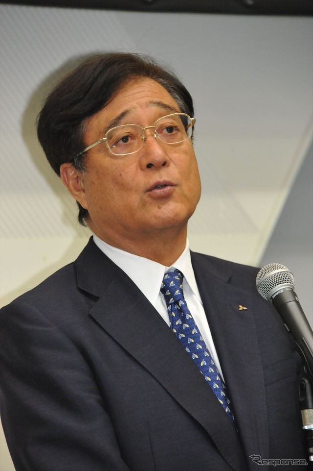 三菱自動車株主総会 益子修会長(24日・千葉県幕張市)