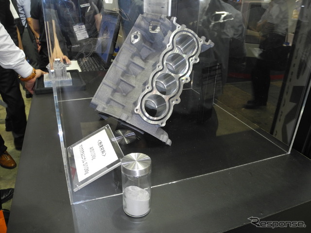 「LUMEX Advance-60」で製作したエンジン用の部品