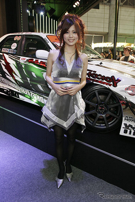 【東京オートサロン07】コンパニオン写真蔵…その91、ダンロップ