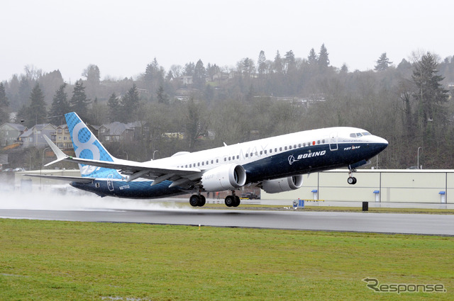 737 MAX 8初飛行が成功　《Paul Gordon/Boeing》