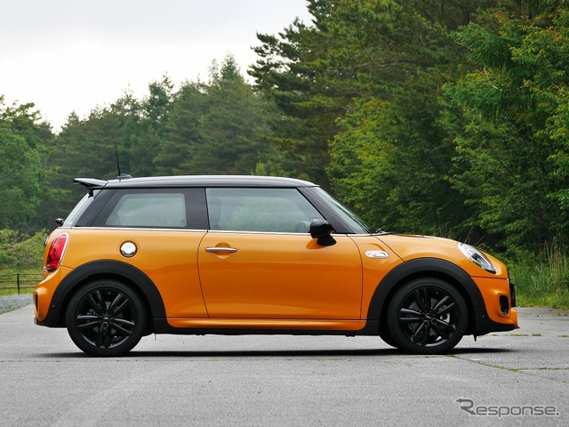 MINI クーパーSD 3ドア ジョンクーパーワークスパッケージ