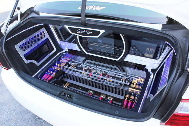 TOYOTA・CROWN HYBRID by SOUND WAVE(茨城県)