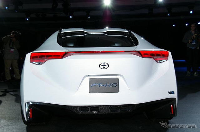 【デトロイトモーターショー07】写真蔵…トヨタ FT-HS 続