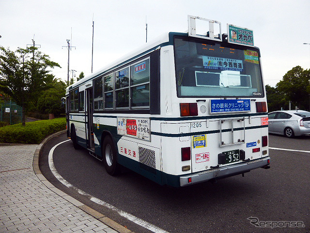 白子駅と鈴鹿サーキットを結ぶ三重交通の路線バス