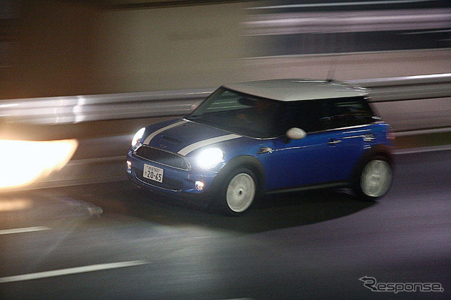 【MINI 2代目 発表】走りのDNAキッチリ継承