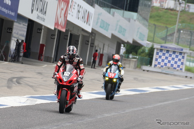 2016鈴鹿8耐合同テスト