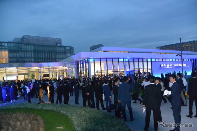 BMW GROUP TOKYO BAY グランドオープニングイベント