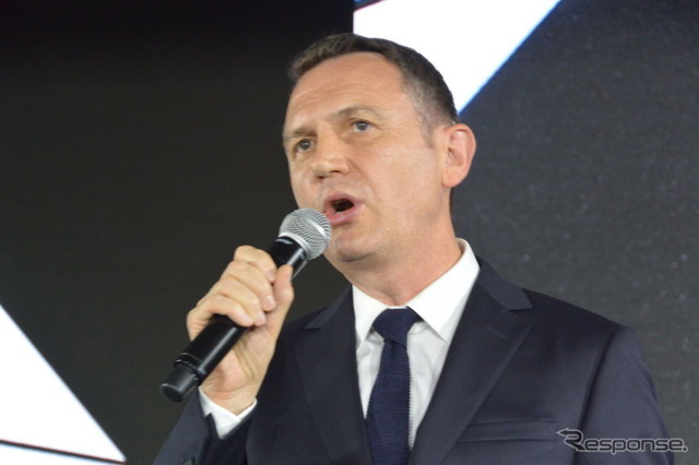 BMWジャパン ペーター・クロンシュナーブル 社長