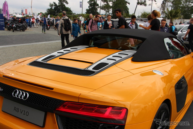 アウディ R8 スパイダー