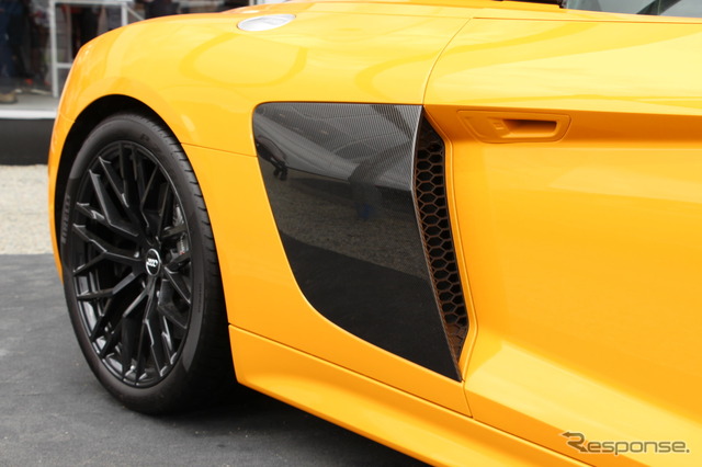 アウディ R8 スパイダー