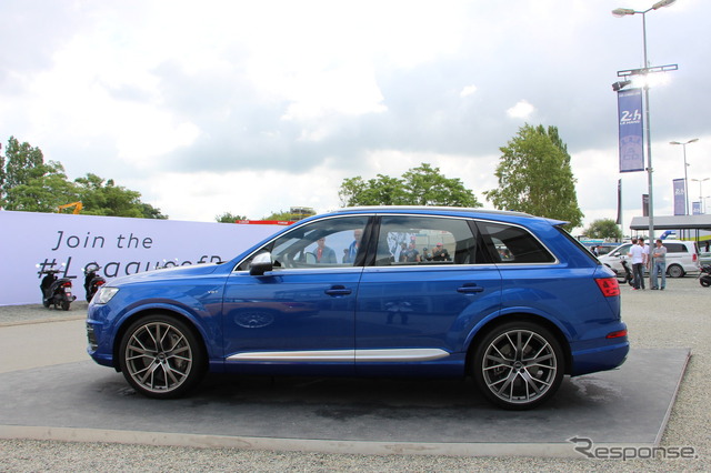 アウディ A7(TDI)