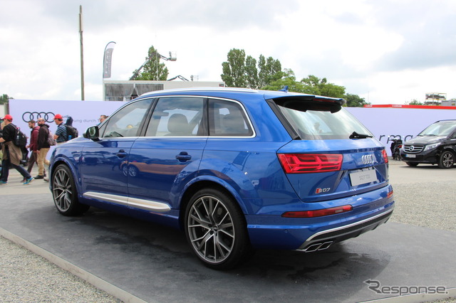 アウディ A7(TDI)