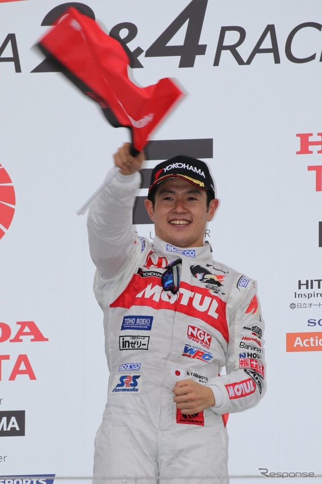 開幕戦で優勝した山本尚貴(TEAM無限)
