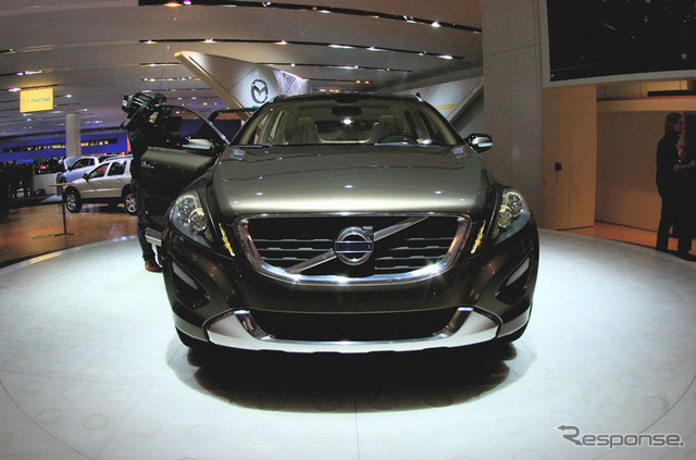 【デトロイトモーターショー07】写真蔵…ボルボ XC60 続々