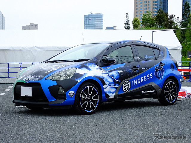 AUTOBACS x Ingress ラッピングカー
