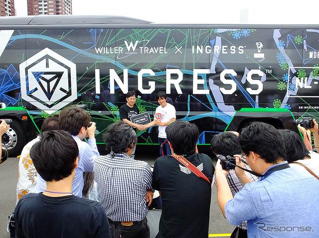 Ingressバス発表会場(Aegis Nova Tokyo)には、WILLERTRAVEL代表取締役・村瀬茂高氏とNianticアジア統括本部長・川島優志氏も登場。トークショーが行われた