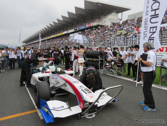 #19 オリベイラは3番グリッドからのスタートだった。