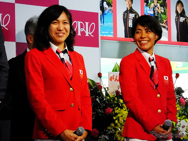 「稲毛の街からメダリストを!」 女子トライアスロン、上田藍選手、加藤友里恵選手、壮行会(JR総武線 稲毛駅、6月18日)