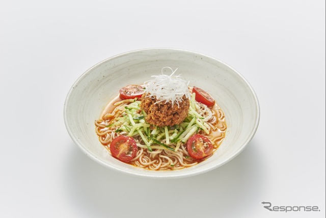 1 冷し担々風ピリ辛そば(いろり庵)