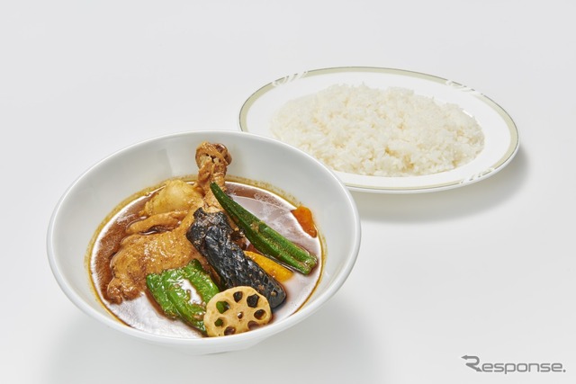 30 ほろほろチキンのHOT SOUP CURRY-まるごとチキンレッグ入-(北海道チューボー)