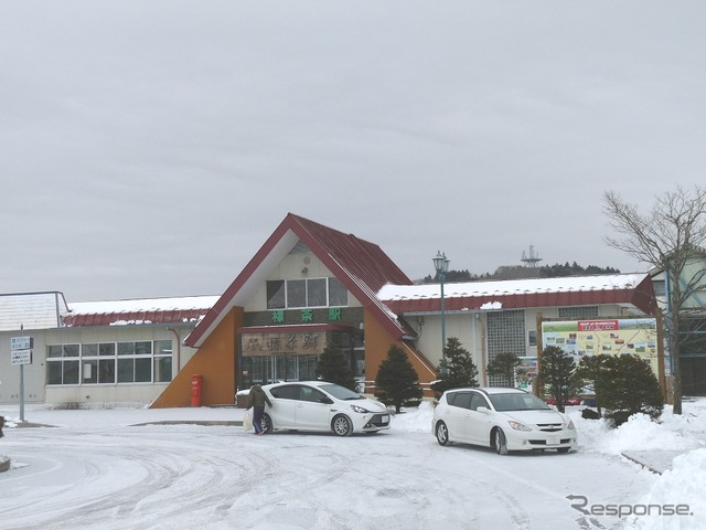 釧網本線の標茶駅。道東のローカル駅でも「えきねっと」で申し込んだ切符を受け取れるようになる。