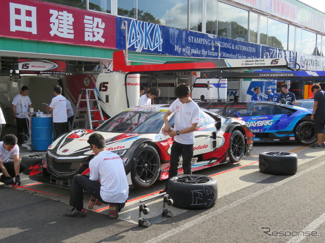 予選前日のスポーツランドSUGO。