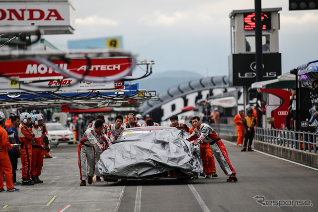 #1 GT-Rは予選Q1でクラッシュを喫した。