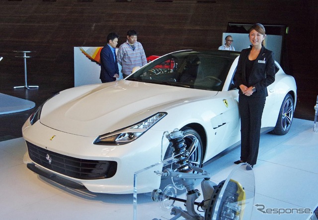 フェラーリ最新モデル「GTC4ルッソ」も(Nicole Group First Class V.I.P. Invitation)