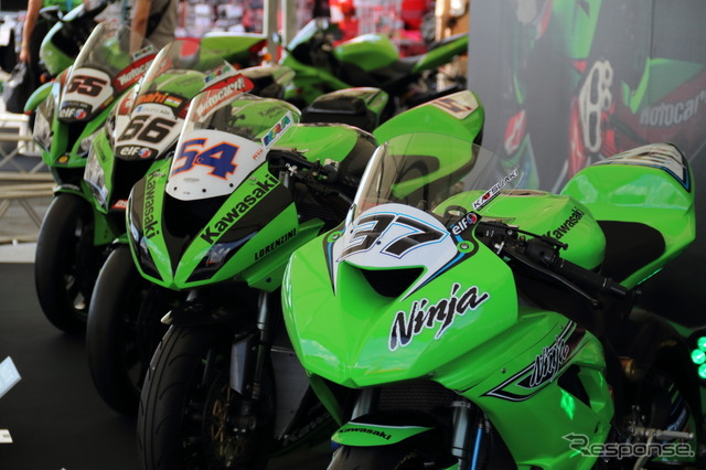 2016鈴鹿8耐 カワサキ特別展