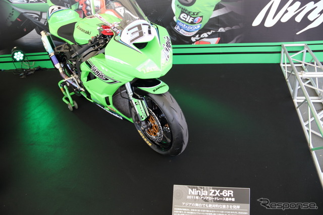 2016鈴鹿8耐 カワサキ特別展