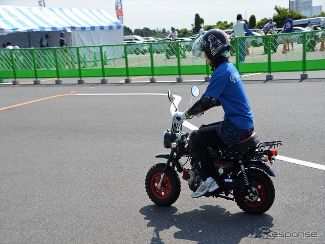 モンキー・くまモンバージョンでバイクデビューする『ファーストバイク体験』