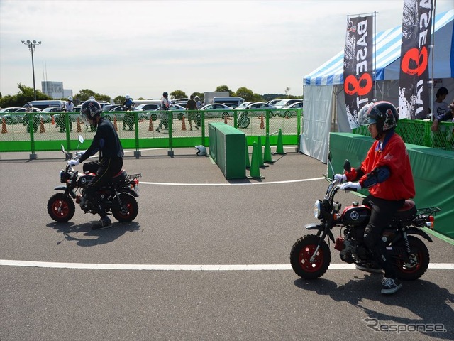 モンキー・くまモンバージョンでバイクデビューする『ファーストバイク体験』