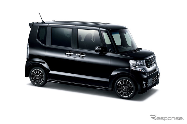 N-BOX Custom 特別仕様車 SSブラックスタイルパッケージ (クリスタルブラック・パール)